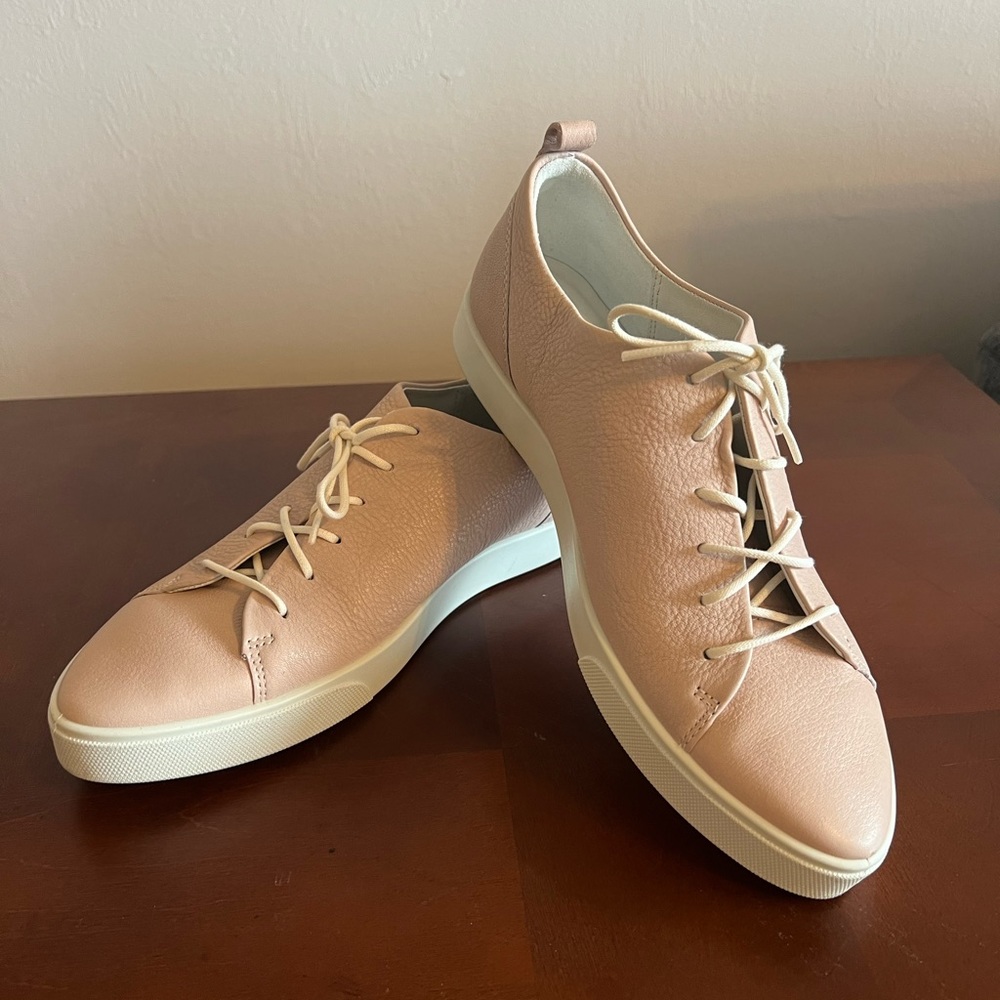 Ecco womens Shoes